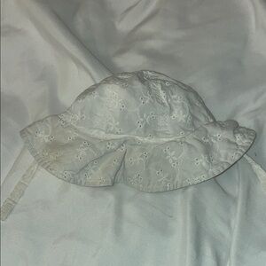 3/$10 White Eyelet Sun Hat